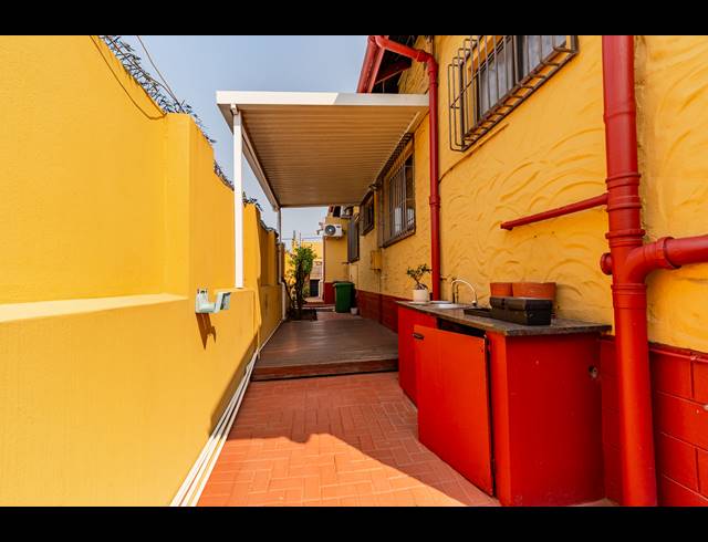 3 BEDROOM HOUSE FOR SALE IN WINDERMERE